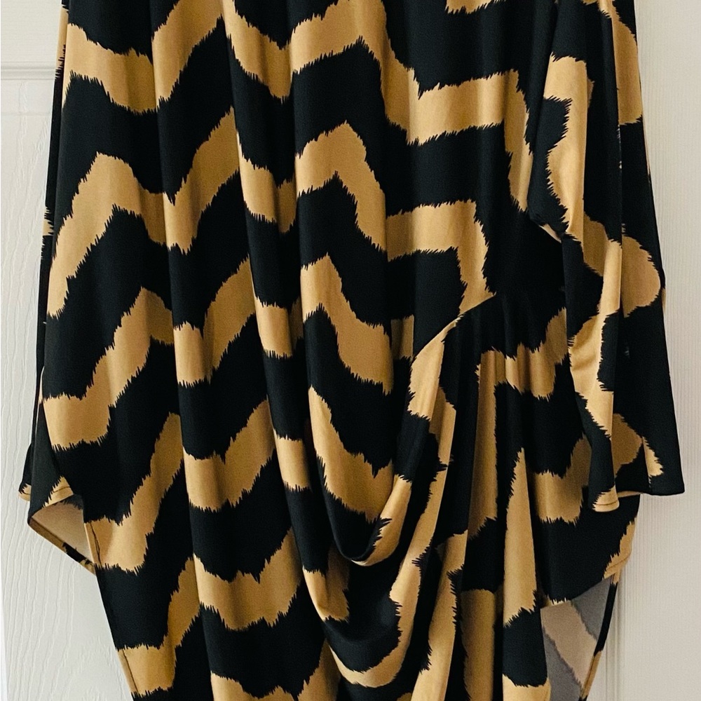 Heydari Versatile Twist Top Dress